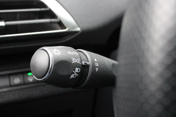 Peugeot 3008 1.6 HYbrid 225PK GT PACK BUSINESS | AFNEEMBARE TREKHAAK | COMFORT STOELEN MET MASSAGE FUNCTIE | PANORAMISCH SCHUIF/KANTEL DAK | ELEKTRISCH BEDIENBARE BESTUURDERSTOEL MET GEHEUGEN | MASSAGE FUNCTIE | STOEL VERWARMING | FOCAL AUDIO SYSTEM | AFNEEMBARE TREKHAAK | ALL SEASON BANDEN | 360° CAMERA | DRAADLOZE TELEFOONLADER | ELETRISCH BEDIENBARE ACHTERKLEP | ADAPTIVE CRUISE CONTROL | KEYLESS ENTRY/START | FULL LED KOPLAMPEN | DODEHOEK DETECTIE | APPLE CARPLAY/ANDROID AUTO |