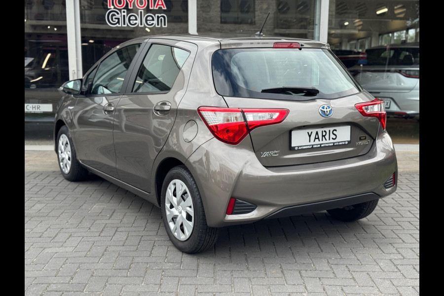 Toyota Yaris 1.5 Hybrid Active Plus | Navigatie, Startknop, Cruise control, Parkeercamera, Bluetooth, Climate control