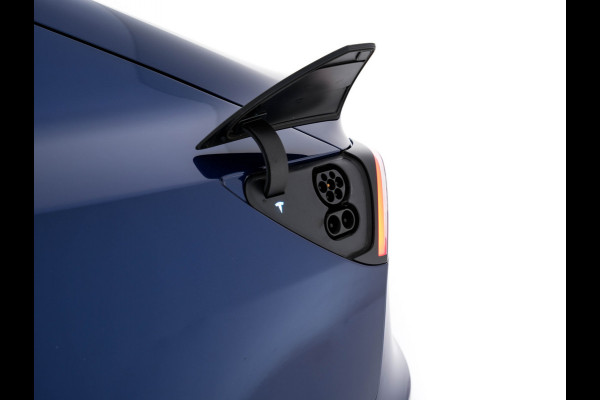 Tesla Model 3 Long Range AWD 75 kWh [3-Fase] {SOH-83%} (INCL-BTW) Aut. *PANO | AUTO-PILOT | LUXURY-LEATHER | KEYLESS | FULL-LED | MEMORY-PACK | SURROUND-VIEW | DAB | CARPLAY | DIGI-COCKPIT | LANE-ASSIST | COMFORT-SEATS | 18"ALU*