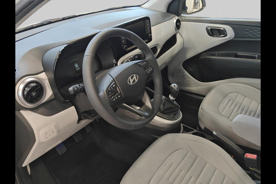 Hyundai i10 1.0 Premium | VAN € 23.430,00 VOOR € 20.930,00 | UIT VOORRAAD LEVERBAAR