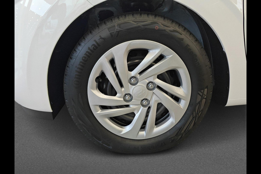 Hyundai i10 1.0 Premium | VAN € 23.430,00 VOOR € 20.930,00 | UIT VOORRAAD LEVERBAAR