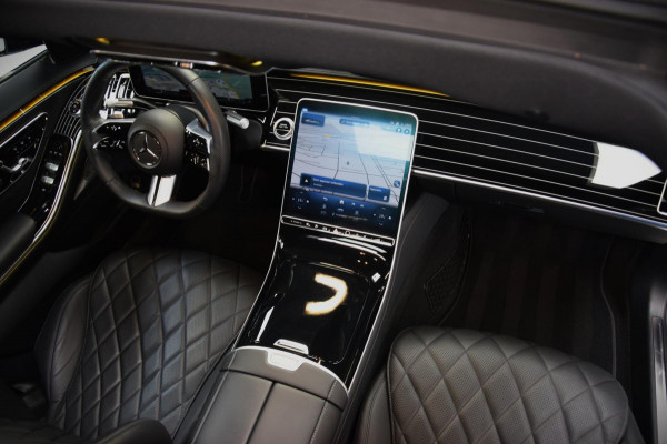 Mercedes-Benz S-Klasse 580 e 4MATIC Lang AMG Line Panoramadak|Org.NL|Dealer Onderhouden|BTW|Achterass-besturing