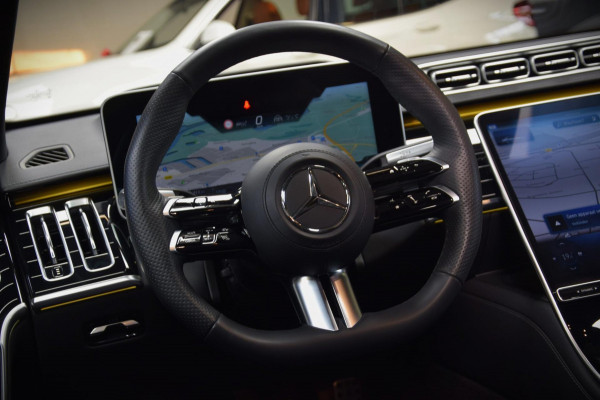 Mercedes-Benz S-Klasse 580 e 4MATIC Lang AMG Line Panoramadak|Org.NL|Dealer Onderhouden|BTW|Achterass-besturing