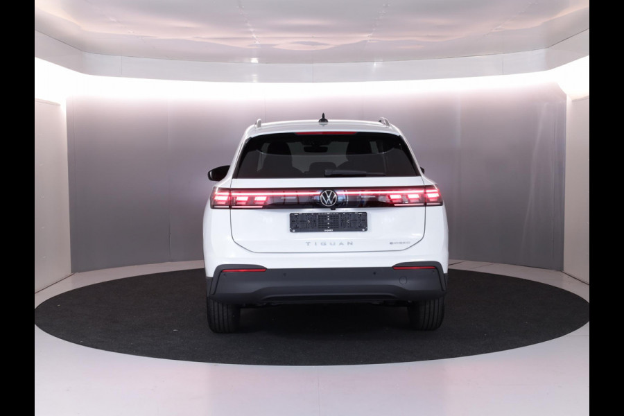 Volkswagen Tiguan 1.5 TSI Life 204PK PHEV | Keyless pakket | Multimedia Pakket | Assistentie pakket |