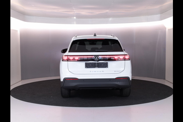 Volkswagen Tiguan 1.5 TSI Life 204PK PHEV | Keyless pakket | Multimedia Pakket | Assistentie pakket |
