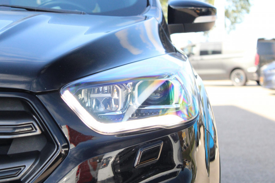 Ford Kuga 1.5 EcoBoost ST-line 120pk | Trekhaak | Winter pakket | Elektrische achterklep | Camera