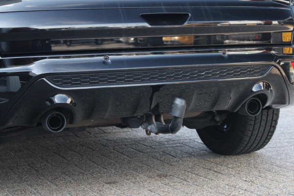 Ford Kuga 1.5 EcoBoost ST-line 120pk | Trekhaak | Winter pakket | Elektrische achterklep | Camera