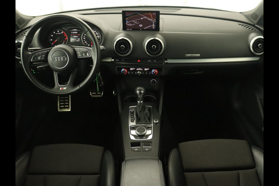 Audi A3 30 TFSI Sport S Line Edition | Sportstoelen | Full LED |Facelift | Half leder | Navigatie | Climate control | Cruise control | Parkeerhulp Audi A3 30 TFSI Sport S Line Edition | Sportstoelen | Full LED |Facelift | Half leder | Navigatie | Climate control | Cruise control | Parkeerhulp