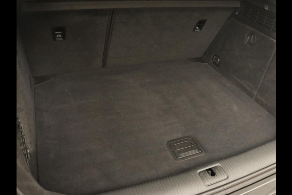 Audi A3 30 TFSI Sport S Line Edition | Sportstoelen | Full LED |Facelift | Half leder | Navigatie | Climate control | Cruise control | Parkeerhulp Audi A3 30 TFSI Sport S Line Edition | Sportstoelen | Full LED |Facelift | Half leder | Navigatie | Climate control | Cruise control | Parkeerhulp