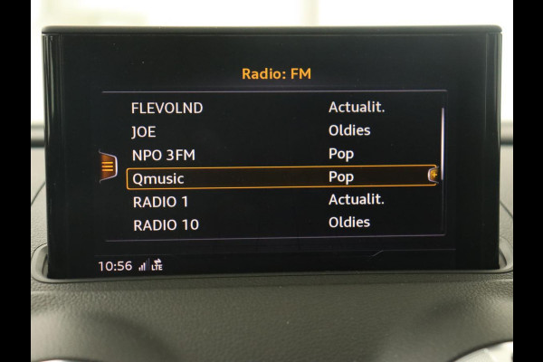 Audi A3 30 TFSI Sport S Line Edition | Sportstoelen | Full LED |Facelift | Half leder | Navigatie | Climate control | Cruise control | Parkeerhulp Audi A3 30 TFSI Sport S Line Edition | Sportstoelen | Full LED |Facelift | Half leder | Navigatie | Climate control | Cruise control | Parkeerhulp