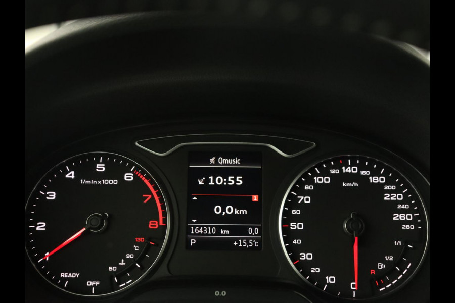 Audi A3 30 TFSI Sport S Line Edition | Sportstoelen | Full LED |Facelift | Half leder | Navigatie | Climate control | Cruise control | Parkeerhulp Audi A3 30 TFSI Sport S Line Edition | Sportstoelen | Full LED |Facelift | Half leder | Navigatie | Climate control | Cruise control | Parkeerhulp