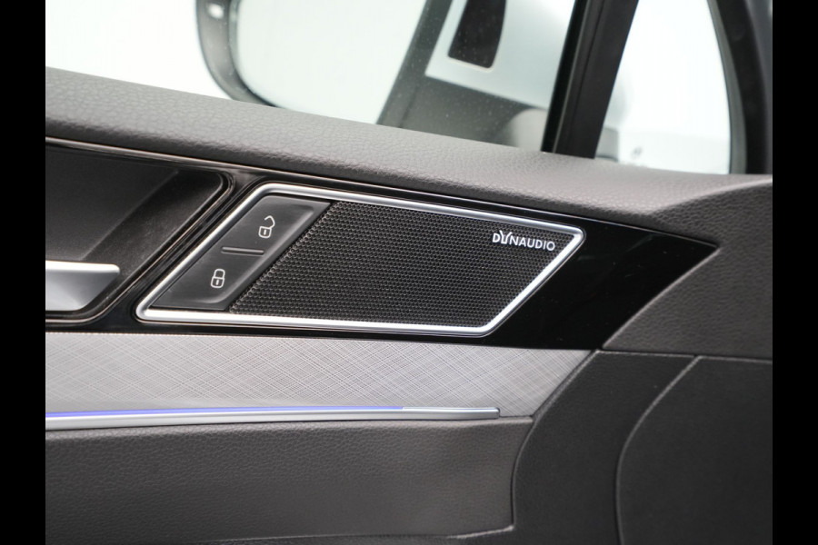 Volkswagen Passat Variant 1.4 TSI PHEV GTE Highline Navigatie Camera Dynaudio Trekhaak Stoelverwarming 243 Volkswagen Passat Variant 1.4 TSI PHEV GTE Highline Navigatie Camera Dynaudio Trekhaak Stoelverwarming 243