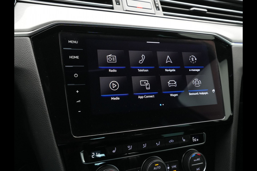 Volkswagen Passat Variant 1.4 TSI PHEV GTE Highline Navigatie Camera Dynaudio Trekhaak Stoelverwarming 243 Volkswagen Passat Variant 1.4 TSI PHEV GTE Highline Navigatie Camera Dynaudio Trekhaak Stoelverwarming 243