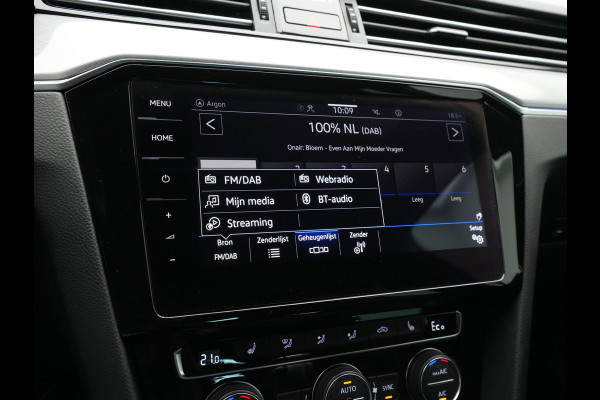 Volkswagen Passat Variant 1.4 TSI PHEV GTE Highline Navigatie Camera Dynaudio Trekhaak Stoelverwarming 243 Volkswagen Passat Variant 1.4 TSI PHEV GTE Highline Navigatie Camera Dynaudio Trekhaak Stoelverwarming 243