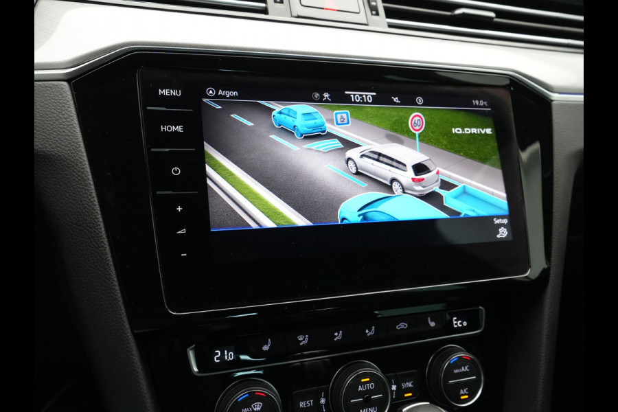 Volkswagen Passat Variant 1.4 TSI PHEV GTE Highline Navigatie Camera Dynaudio Trekhaak Stoelverwarming 243 Volkswagen Passat Variant 1.4 TSI PHEV GTE Highline Navigatie Camera Dynaudio Trekhaak Stoelverwarming 243