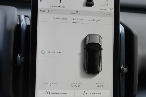 Volvo EX30 Single Motor Extended Range Plus 69 kWh Adaptieve cruise control / Semi elektrisch wegklapbare trekhaak / Extra getinte ramen vanaf de B-stijl / Verwarmbare voorstoelen / Verwarmbaar stuurwiel