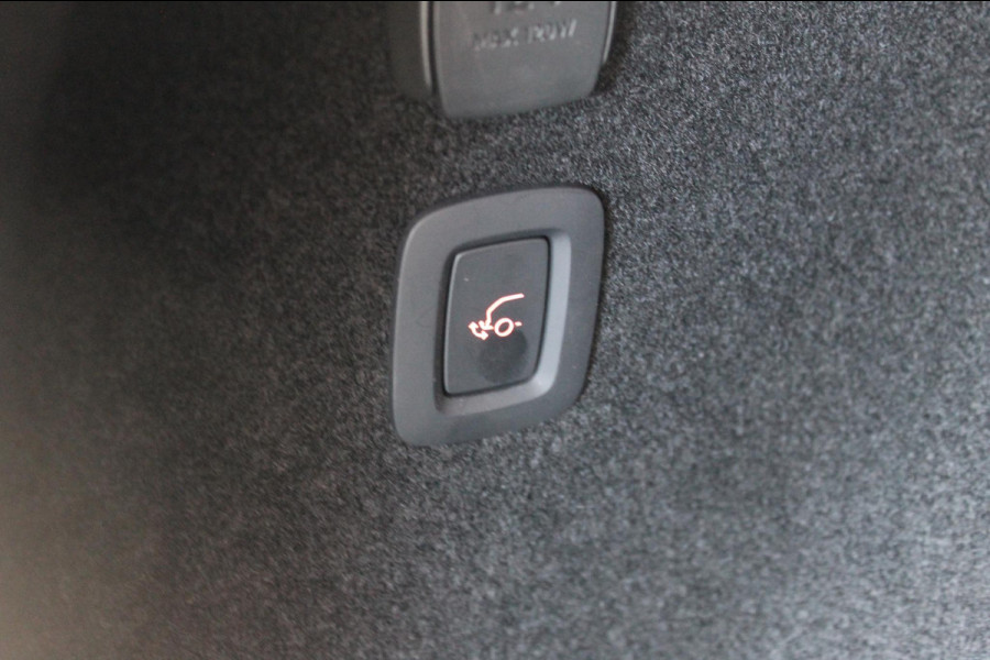 Volvo EX30 Single Motor Extended Range Plus 69 kWh Adaptieve cruise control / Semi elektrisch wegklapbare trekhaak / Extra getinte ramen vanaf de B-stijl / Verwarmbare voorstoelen / Verwarmbaar stuurwiel