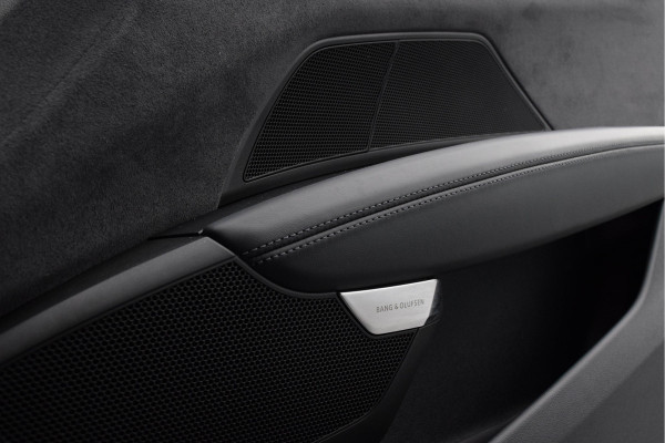 Audi e-tron GT Quattro 93kW/h / Sport Sound/ Cruise Control/ Top View/ Panoramadak/ 350kW (476PK)