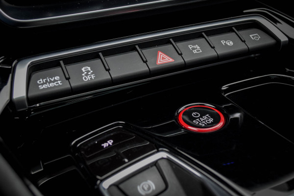 Audi e-tron GT Quattro 93kW/h / Sport Sound/ Cruise Control/ Top View/ Panoramadak/ 350kW (476PK)