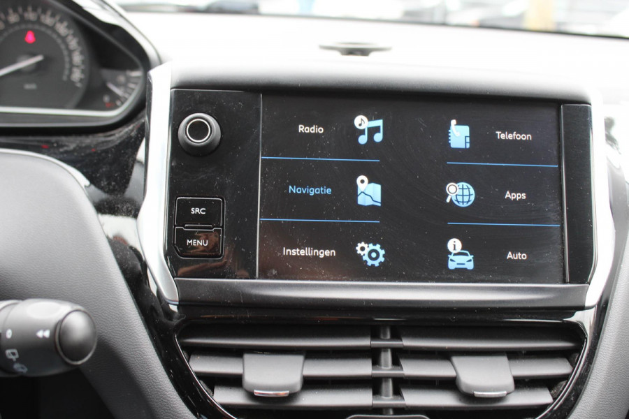 Peugeot 208 1.2 PureTech Blue Lion NAP,, AIRCO ,,MULTIMEDIA ,,NAVI,, LED ,,PARKEERSENSOREN TREKHAAK