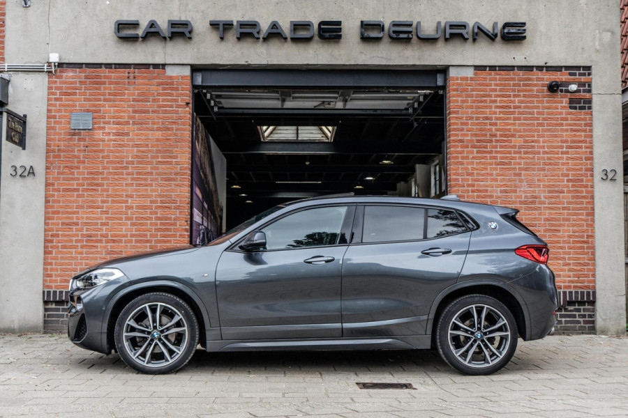 BMW X2 sDrive18i High Executive M-Sport Pano / Leer / Sfeer
