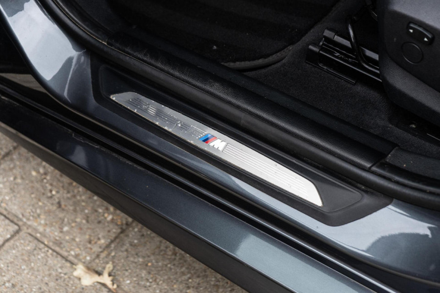 BMW X2 sDrive18i High Executive M-Sport Pano / Leer / Sfeer