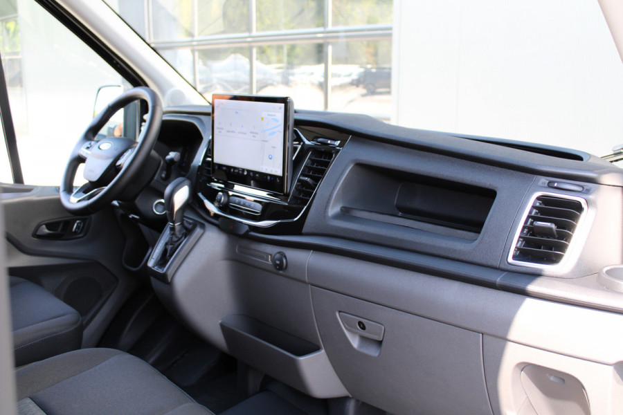Ford Transit 350 2.0 TDCI L4H3 Trend 165pk RWD - 3500kg trekgewicht - Dubbellucht - 360 Camera - ACC - Trekhaak - Navigatie - Carplay - Rijkl