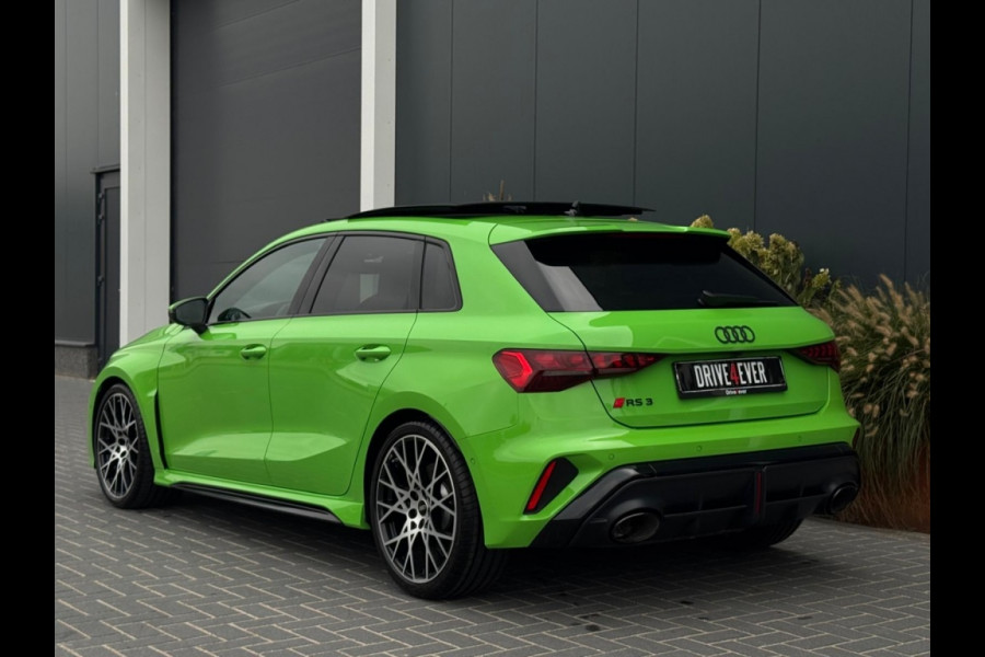 Audi RS3 Sportback 2.5 TFSI RS 3 quatt. NIEUW PANO NAVI CAMERA SPORTVELGEN