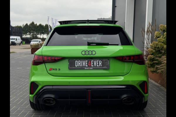 Audi RS3 Sportback 2.5 TFSI RS 3 quatt. NIEUW PANO NAVI CAMERA SPORTVELGEN