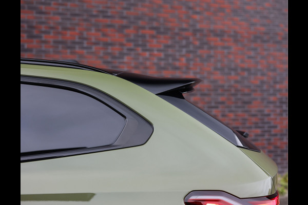 BMW 5 Serie Touring M5 | Direct leverbaar - Urban Green - Drivers Pack