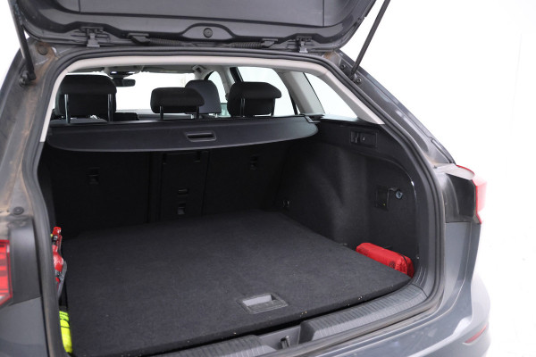 Volkswagen GOLF Variant 2.0 TDI Life Business Automaat, Apple carplay, Climate,