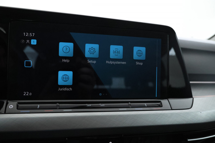 Volkswagen GOLF Variant 2.0 TDI Life Business Automaat, Apple carplay, Climate,