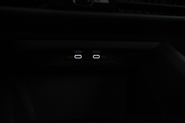 Volkswagen GOLF Variant 2.0 TDI Life Business Automaat, Apple carplay, Climate,