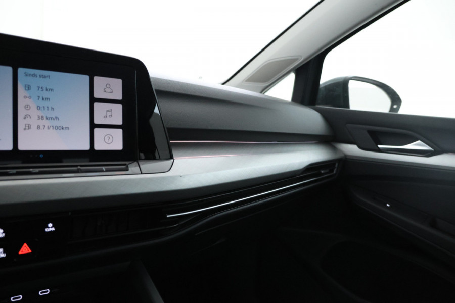 Volkswagen GOLF Variant 2.0 TDI Life Business Automaat, Apple carplay, Climate,