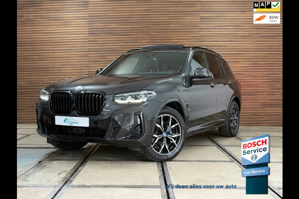 BMW X3 XDrive30e High Executive | M-Sport Shadow | Pano | HUD | Leder | ACC | Camera