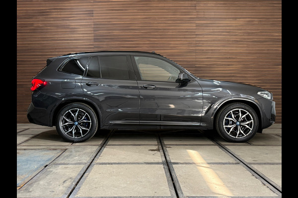 BMW X3 XDrive30e High Executive | M-Sport Shadow | Pano | HUD | Leder | ACC | Camera