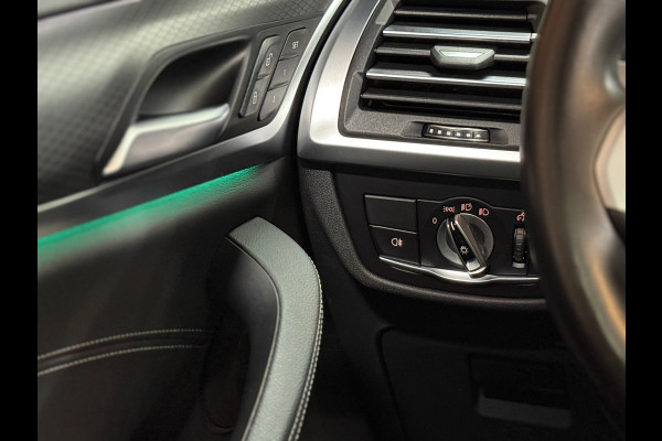 BMW X3 XDrive30e High Executive | M-Sport Shadow | Pano | HUD | Leder | ACC | Camera