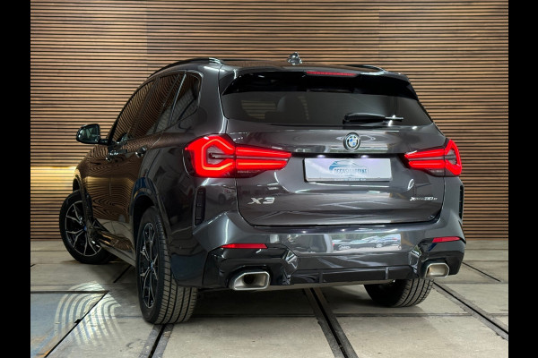 BMW X3 XDrive30e High Executive | M-Sport Shadow | Pano | HUD | Leder | ACC | Camera