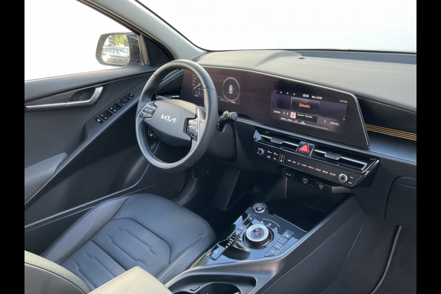 Kia Niro 1.6 GDi Hybrid DynamicPlusLine Pano HUD Leer Stoel/Stuurverw Camera NL-Auto!
