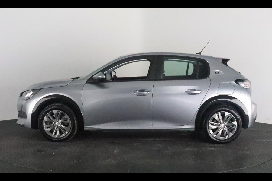 Peugeot e-208 EV ALLURE PACK 50 KWh ACCU= 93% +SNELLADEN GARANTIE TOT 2031** 3 FASE LADEN TOT 2 JAAR GARANTIE ! Als nieuw!