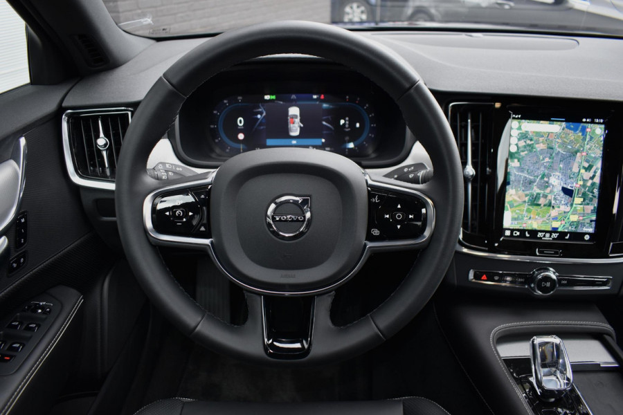 Volvo S90 2.0 B4 197PK Aut. Plus Dark | BLiS | Navi | Camera | Leder | Incl. garantie