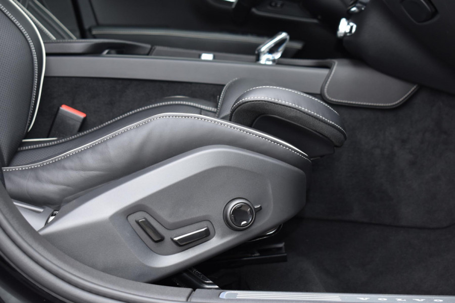 Volvo S90 2.0 B4 197PK Aut. Plus Dark | BLiS | Navi | Camera | Leder | Incl. garantie