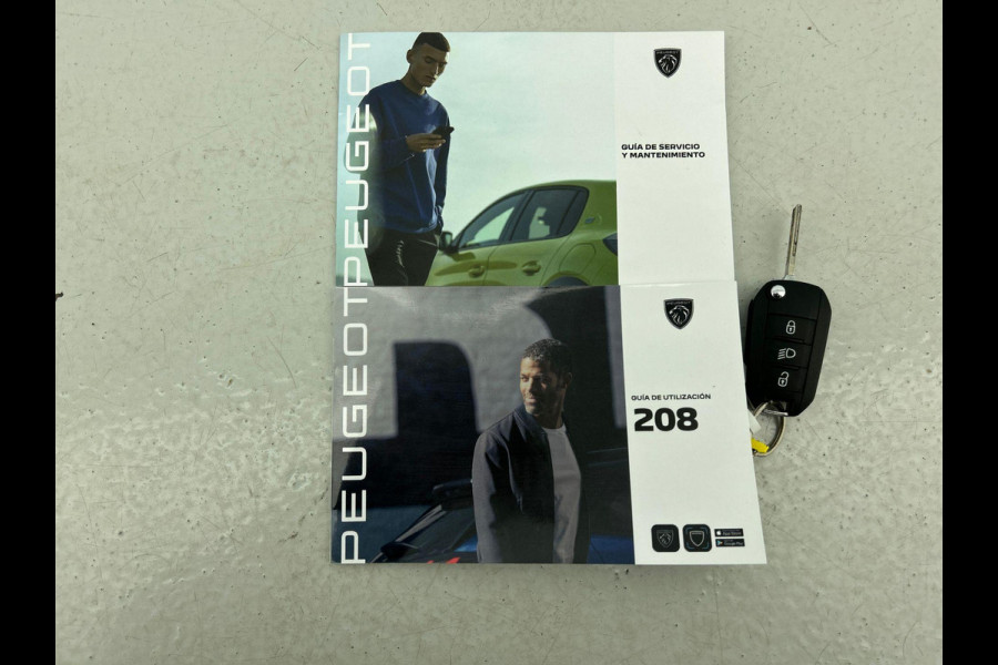 Peugeot 208 1.2 Hybrid 100PK Automaat Allure | Navigatie | Apple Carplay/Android Auto | Airco | Camera | Parkeer sensoren | Cruise Control | Led | Lichtmetalen Velgen