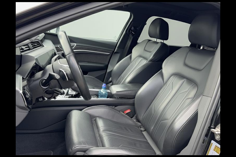 Audi e-tron e-tron 55 quattro advanced 95 kWh 408pk | Panoramadak | lederen bekleding | Assisten Tour pakket | Stoelen elektrisch verstelbaar met geheugen |  Bang & Olufsen Premium soundsystem