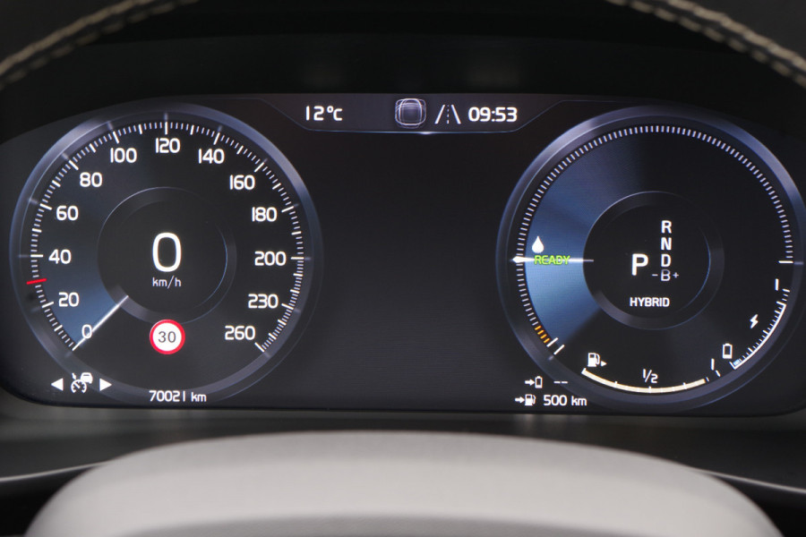 Volvo XC40 1.5 T4 Recharge R-Design 211 PK PHEV, Leder, Harman/Kardon Sound, Adap. Cruise Control, Winterpakket, Camera