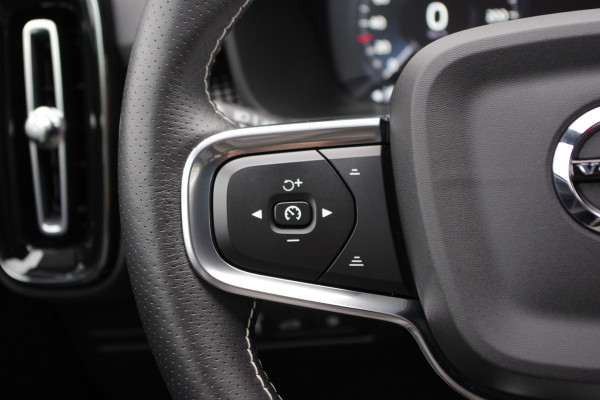 Volvo XC40 1.5 T4 Recharge R-Design 211 PK PHEV, Leder, Harman/Kardon Sound, Adap. Cruise Control, Winterpakket, Camera