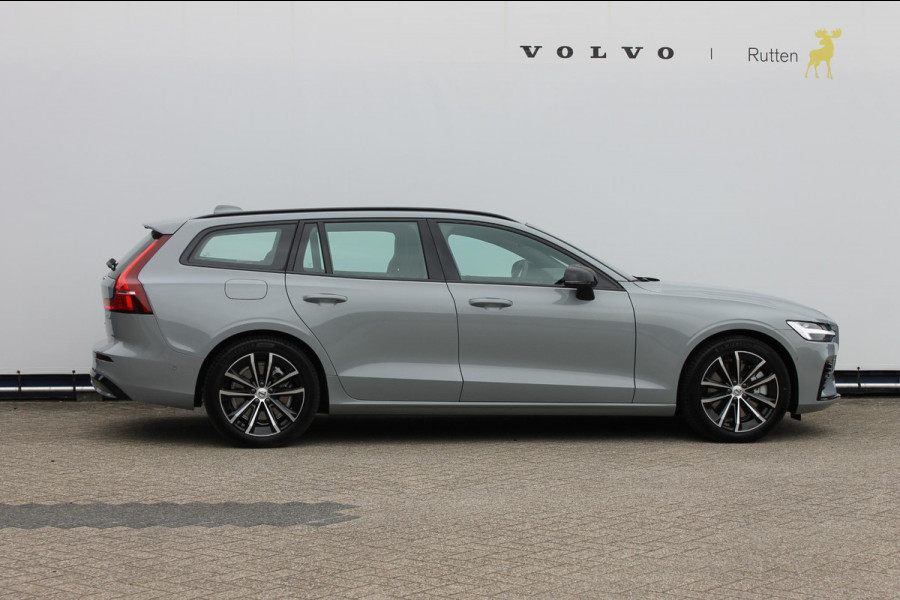 Volvo V60 T6350PK Autm. Plug-in hybrid AWD Plus Dark Long Range / Google infotainment / Semi elekrisch wegklapbare trekhaak / Verwarmbare voorruit / Elektrisch bedienbare voorstoelen met geheugen / Verwarmbare voorstoelen