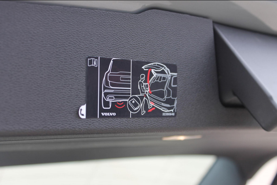 Volvo V60 T6350PK Autm. Plug-in hybrid AWD Plus Dark Long Range / Google infotainment / Semi elekrisch wegklapbare trekhaak / Verwarmbare voorruit / Elektrisch bedienbare voorstoelen met geheugen / Verwarmbare voorstoelen