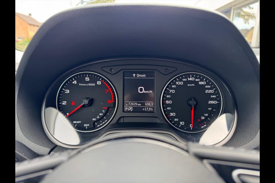 Audi Q2 35 TFSI 150pk S tronic | Navigatie, Parkeersensoren, Parkeercamera, Stoelverwarming, Startknop, 17 inch, Cruise control
