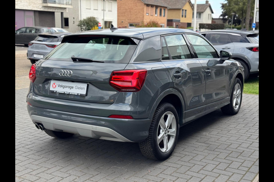 Audi Q2 35 TFSI 150pk S tronic | Navigatie, Parkeersensoren, Parkeercamera, Stoelverwarming, Startknop, 17 inch, Cruise control